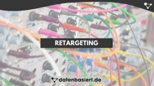 Retargeting erklärt: So baust du Zielgruppen, setzt Frequenz, vermeidest Ad Fatigue und misst ROI. Mit Checkliste und klaren Schritten.